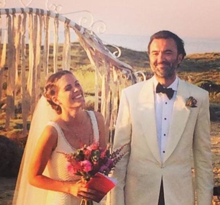 Hazal Kaya sevgilisiyle düğünde G5