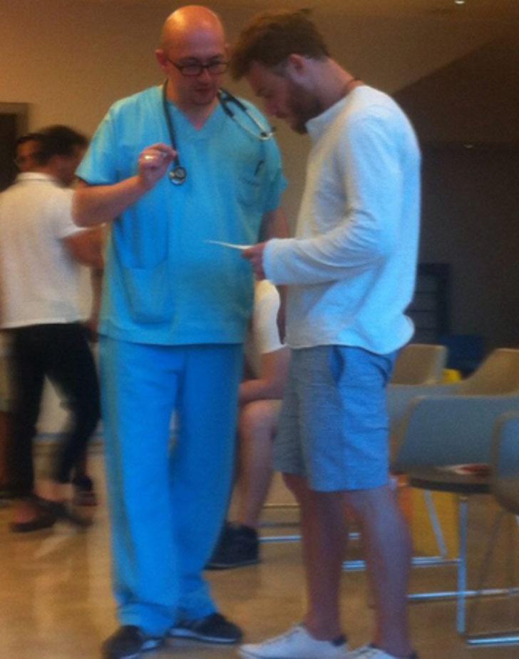 Kerem Bürsin hastanelik oldu G3