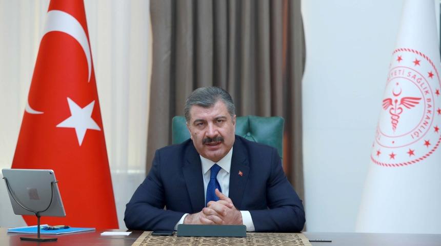 Sağlık Bakanı Fahrettin Koca: İstanbul'da bir vaka vir&uuml;s&uuml; 16 kişiye bulaştırıyor