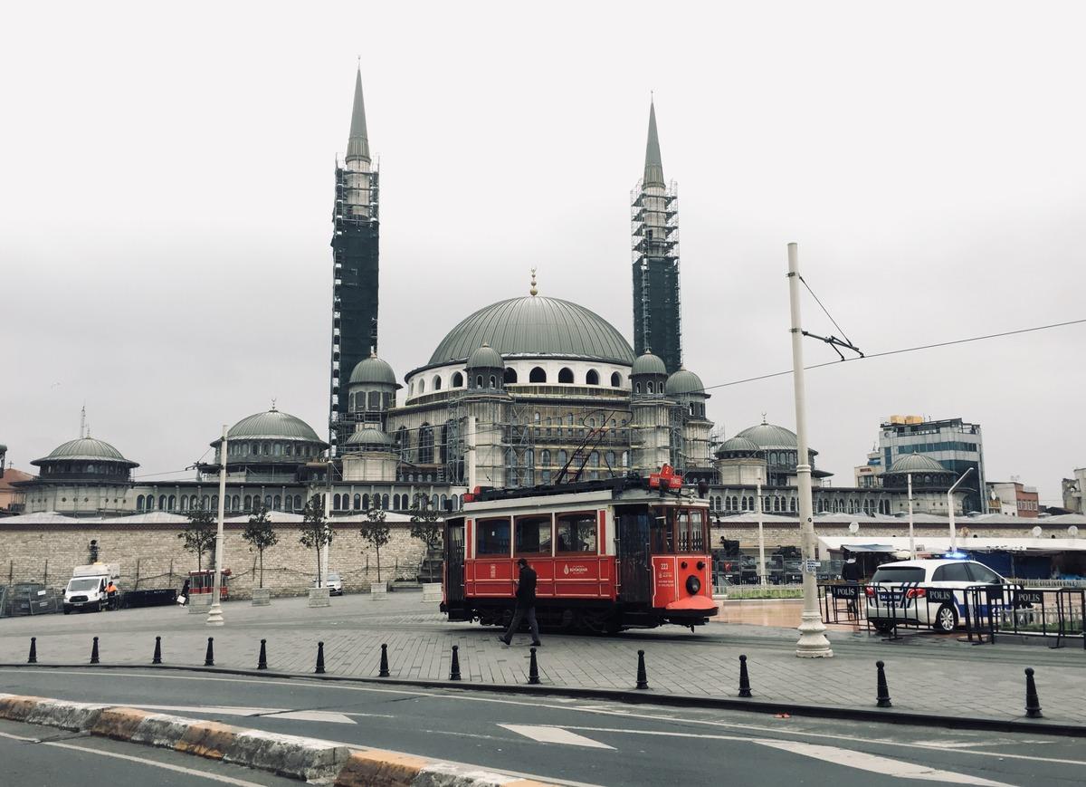 Taksim Meydanı'nda sessizlik&nbsp;hakim