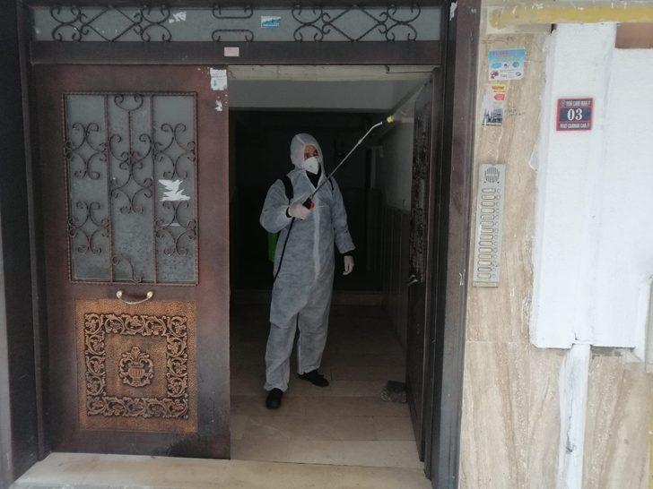 Yozgat Belediyesi apartmanları ücretsiz dezenfekte ediyor G3