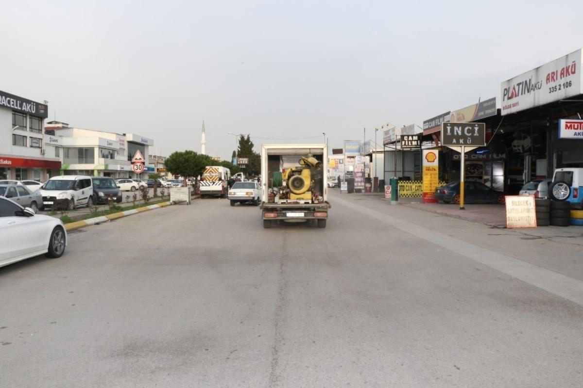 &Ccedil;arşı Yapı ve K&uuml;&ccedil;&uuml;k Sanayi Sitesi dezenfekte edildi