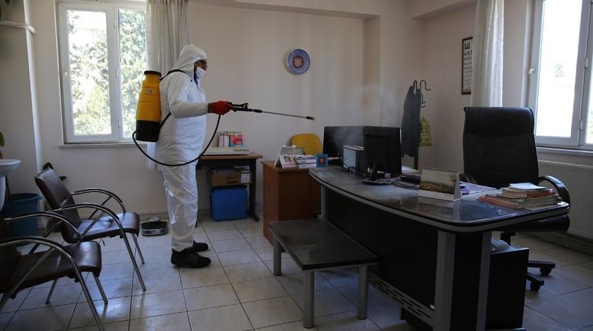 Haliliye’deki aile sağlığı merkezleri dezenfekte ediliyor