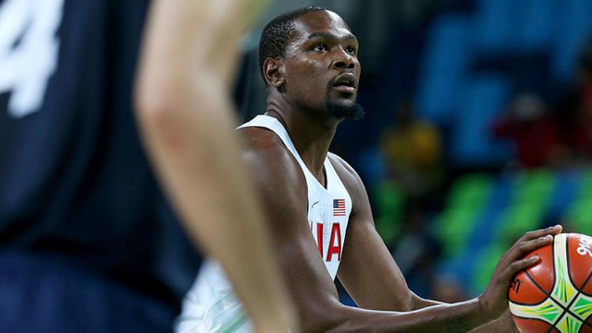 1 Nisan şakası! Koronavir&uuml;se yakalanan Kevin Durant Afyon Belediyespor'da
