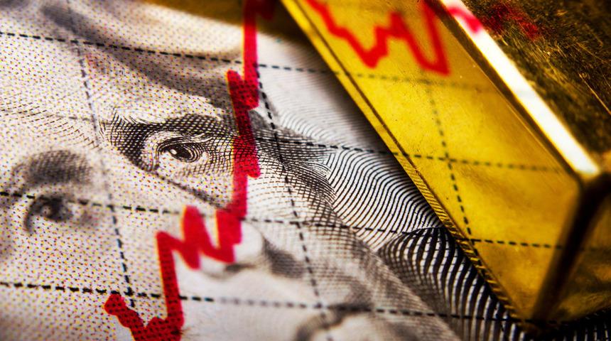Dolar yılın en yüksek seviyesinde