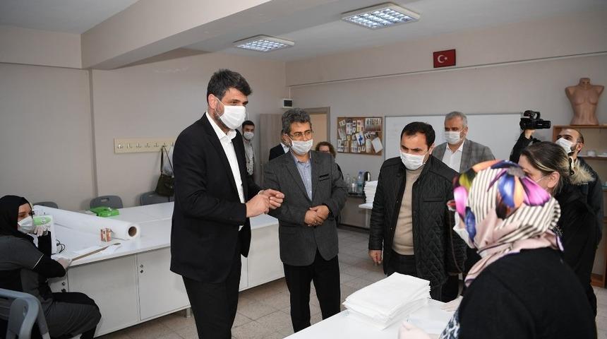 Kocaeli aile hekimlerinden Kocaman&rsquo;a teşekk&uuml;r