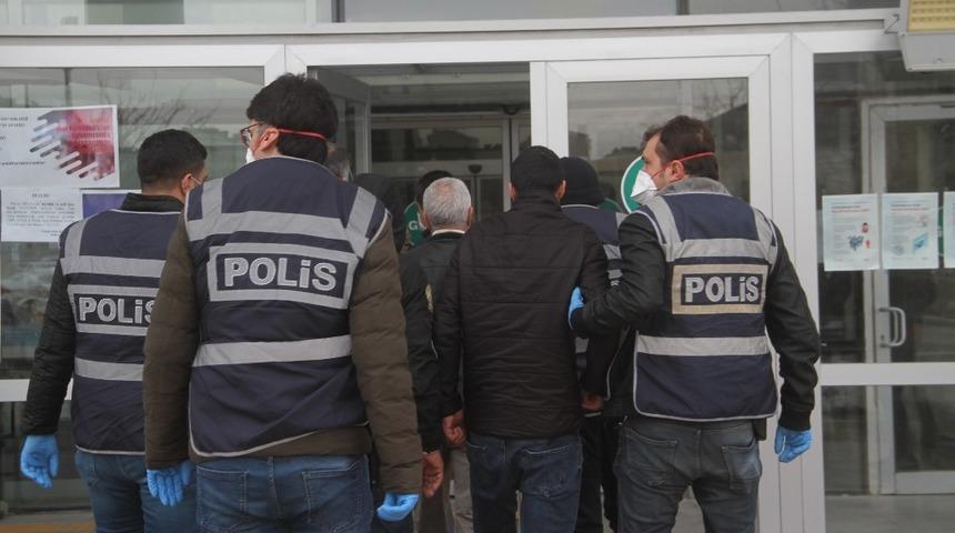 Elazığ&rsquo;da 5 g&uuml;n &ouml;nceki kavgada yaralanan şahıs hayatını kaybetti