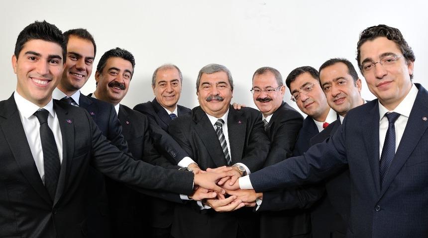 Sanko ailesinden "Biz bize yeteriz T&uuml;rkiyem" kampanyasına destek