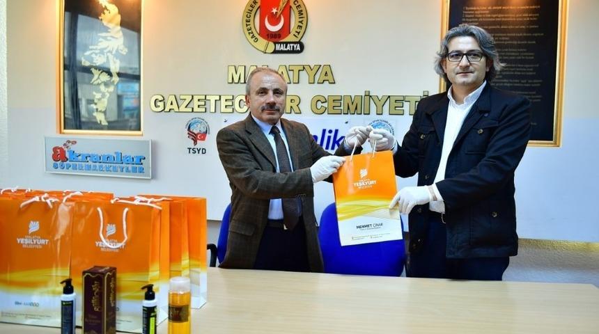 Yeşilyurt İl&ccedil;esi Belediyesi&rsquo;nden basına korona vir&uuml;s &ouml;nlemi