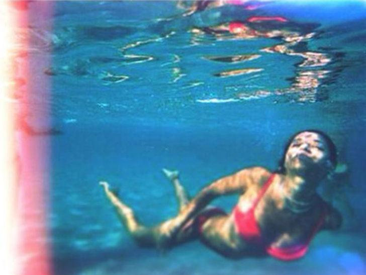 Survivor Begüm'ün aşk bilmecesi G5