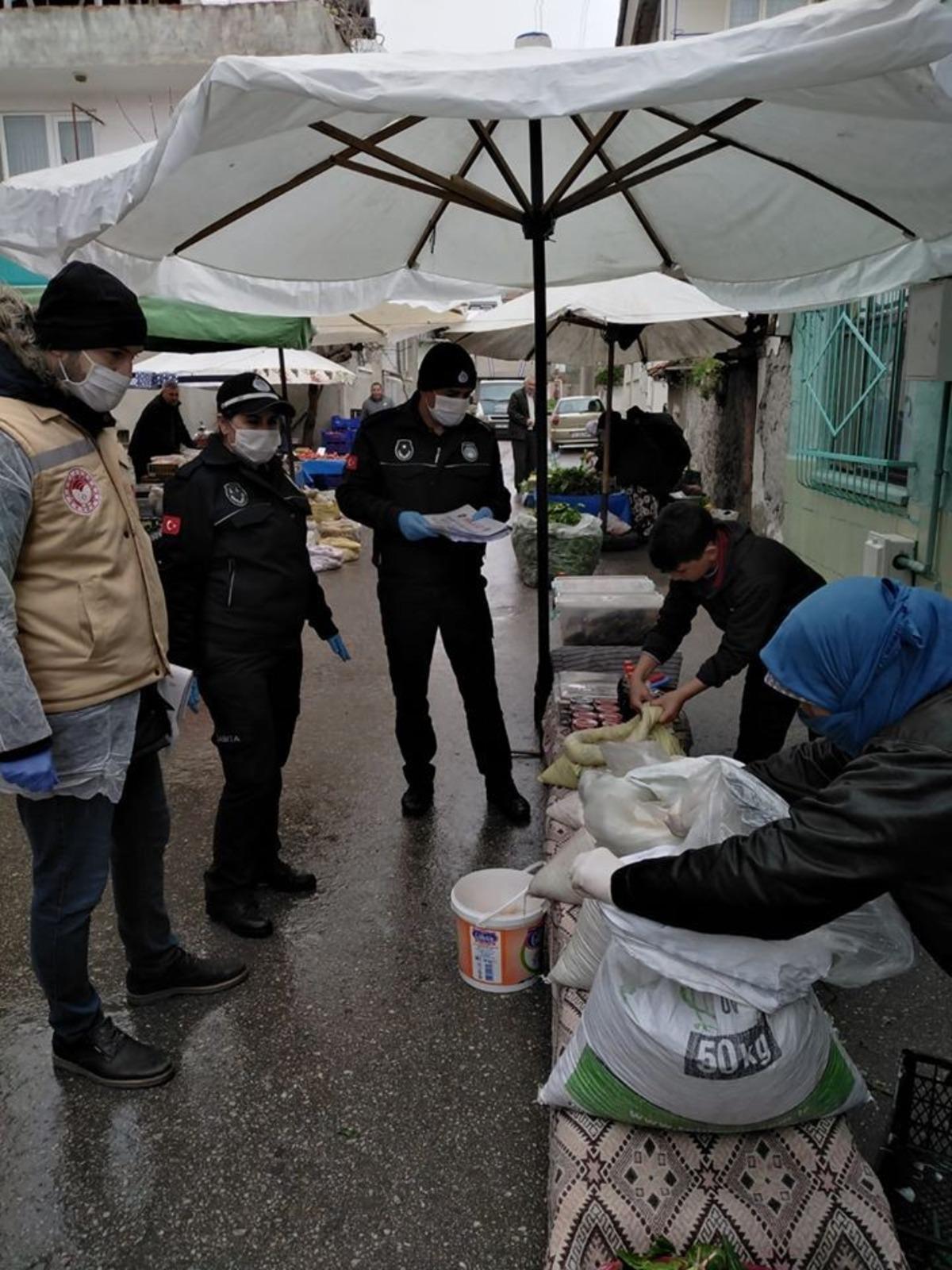 Cuma Pazarı&rsquo;na Korona vir&uuml;s &ouml;nlemi