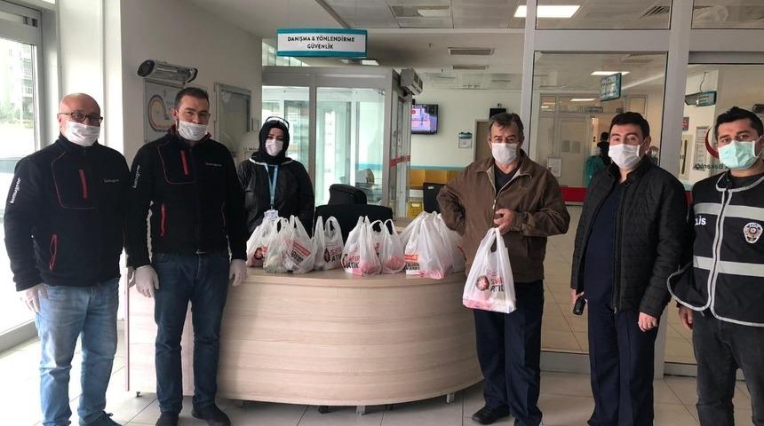 Kızılcahamam&rsquo;da sağlık  &ccedil;alışanlarına &ccedil;iğ k&ouml;fte morali