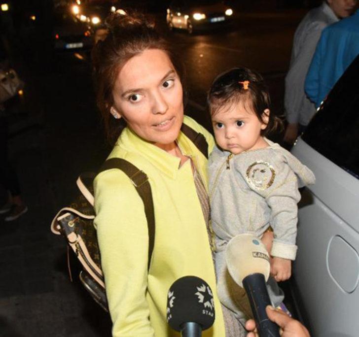 Demet Akalın'ın kızı Hira'dan ilk poz G3