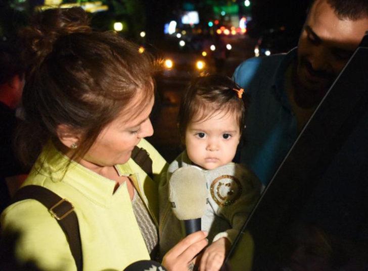 Demet Akalın'ın kızı Hira'dan ilk poz G4