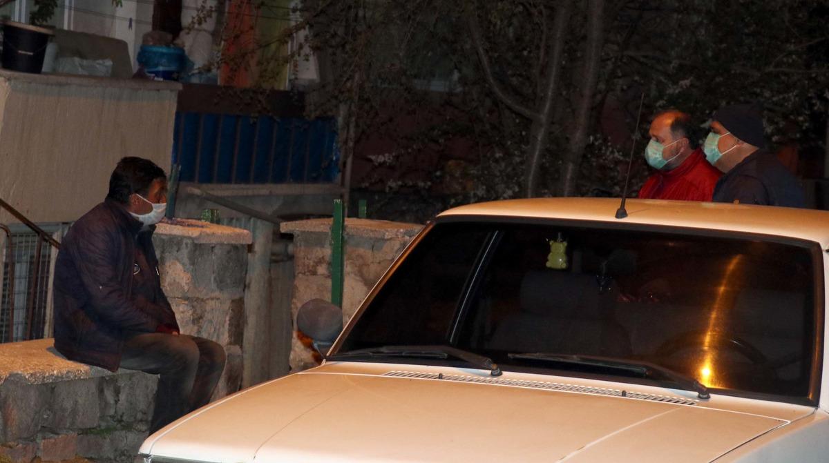 Karantinadan ka&ccedil;an hastadan polislere pişkin cevap: Sigara ve &ccedil;ay i&ccedil;emediğim i&ccedil;in ka&ccedil;tım