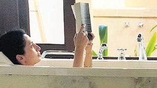 Başak Sayan'ın bu pozu olay oldu