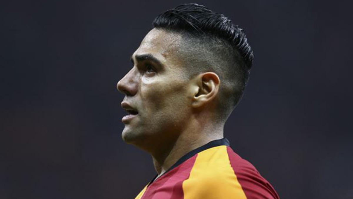 Galatasaray'da ayrılık! Falcao Al Hilal'e 'Evet' dedi