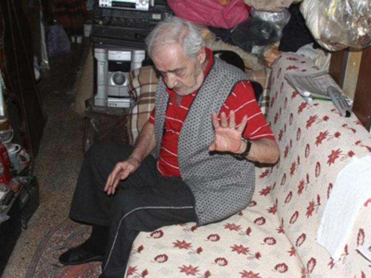 Remzi Gündeş kızı Ebru Gündeş'e sahip çıktı G4