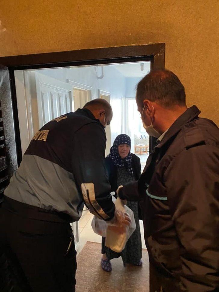 Bağlar Belediyesi ihtiyaç sahibi vatandaşların yüzünü güldürüyor G4