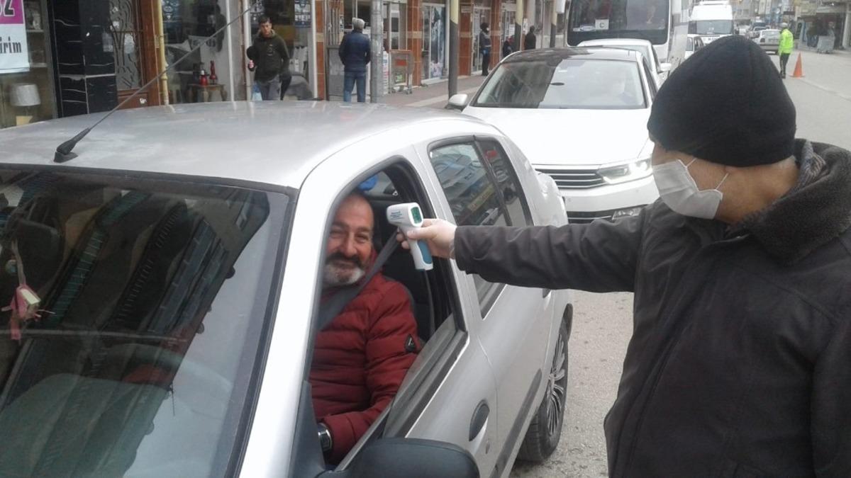 Mustafakemalpaşa emniyetinden sıkı korona vir&uuml;s denetimi