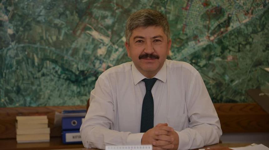 Başkan Akçadurak’tan ’Milli Dayanışma Kampanyası’na bir maaş destek