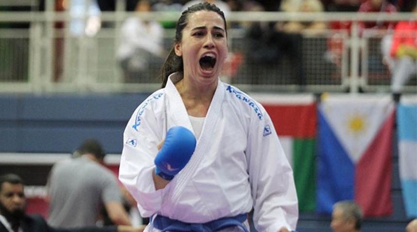 Meltem Hocaoğlu Akyol hem antrenman, hem de temizlik yapıyor 