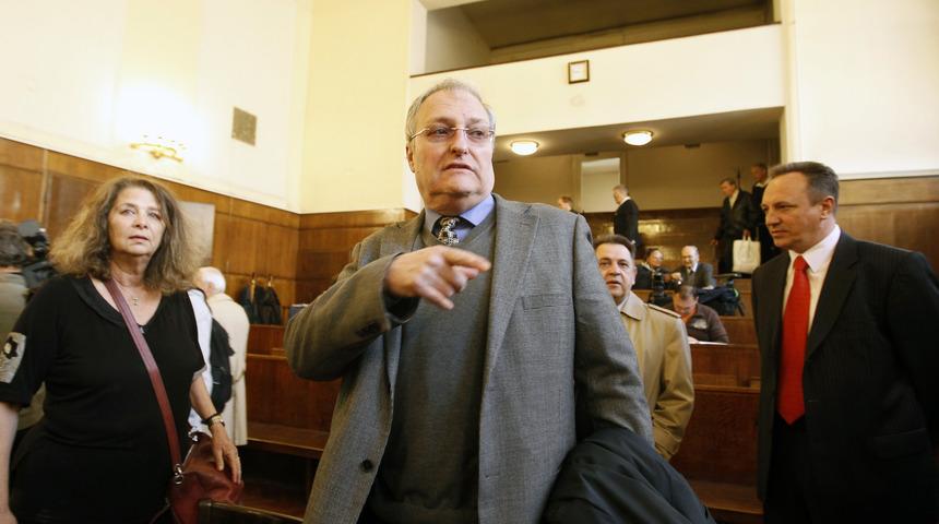 Hayatının 40 yılını Nazi savaş su&ccedil;lularını yakalamaya adayan adam: Dr. Efraim Zuroff