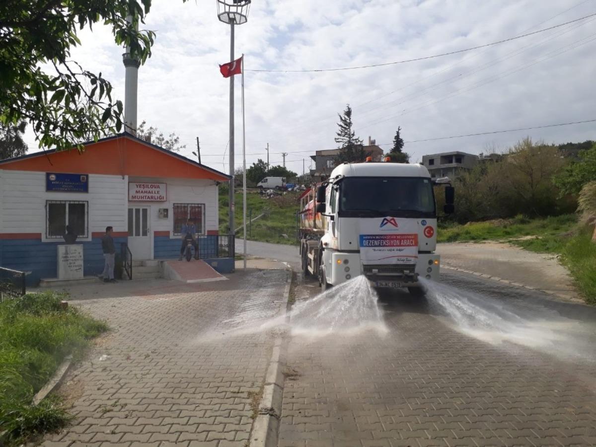 Mersin&rsquo;in il&ccedil;elerinde 2 bin 700 kamu kurumu ve ortak alan dezenfekte edildi