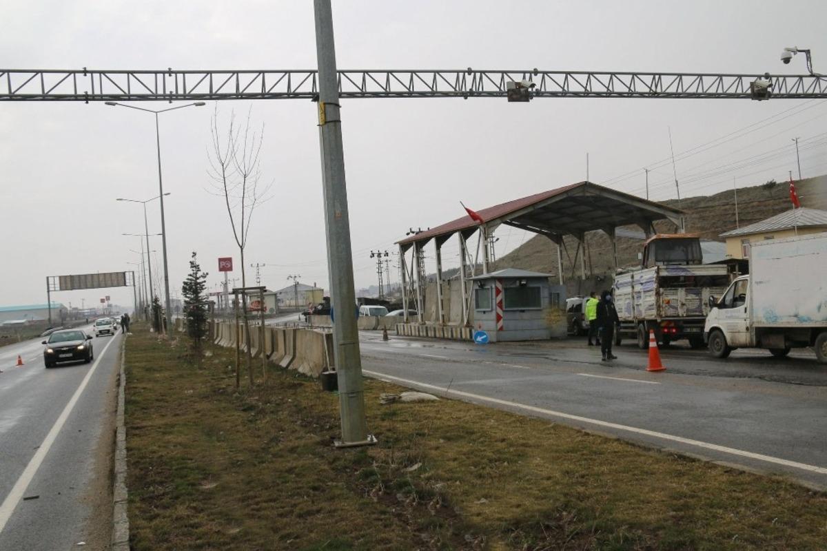 Ağrı İl Emniyet M&uuml;d&uuml;rl&uuml;ğ&uuml; Korana Vir&uuml;sle M&uuml;cadeleye Y&ouml;nelik Tedbirleri Arttırdı