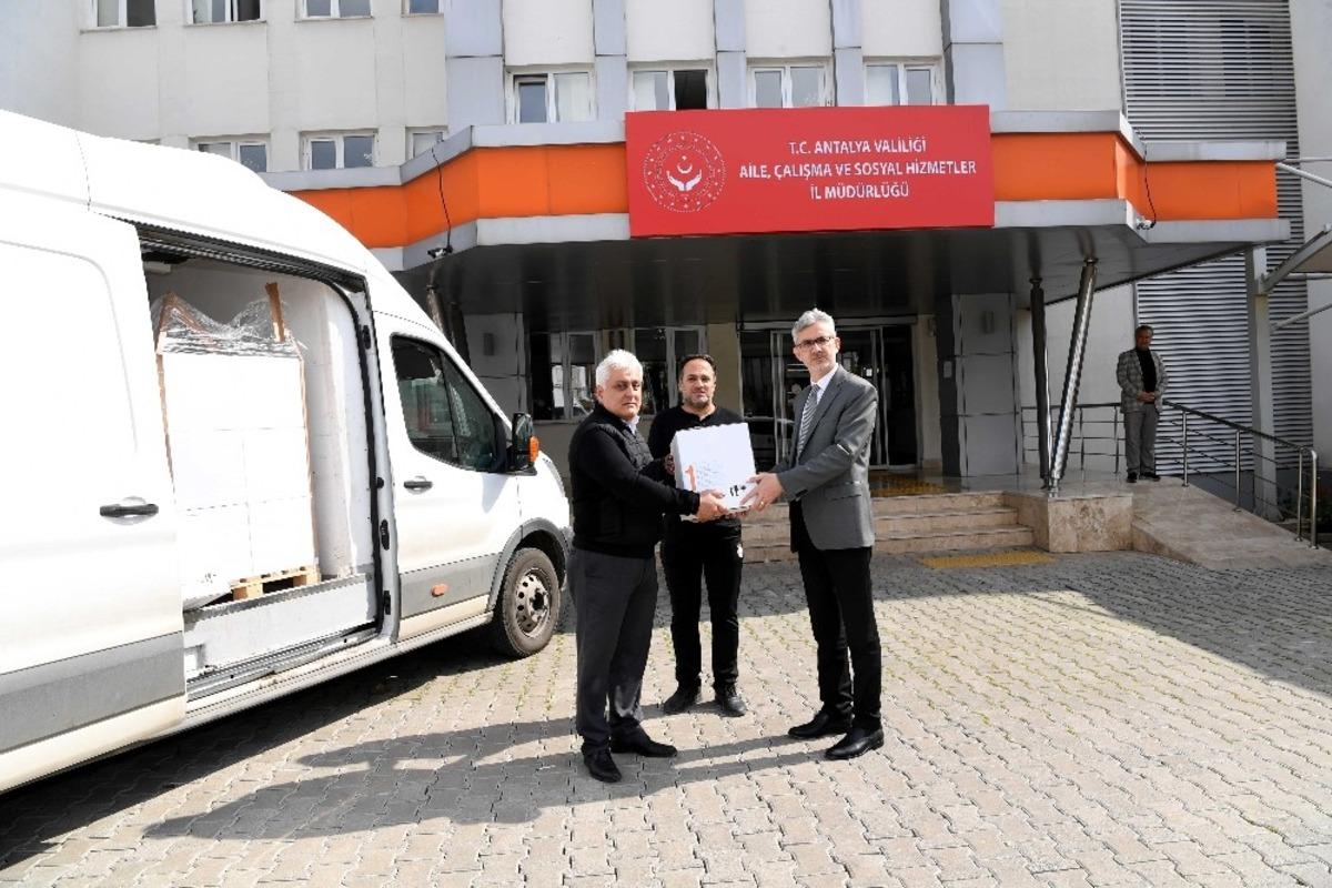 &lsquo;Biz Bize Yeteriz&rsquo; kampanyasına 50 kolu gda yardımıyla destek oldu