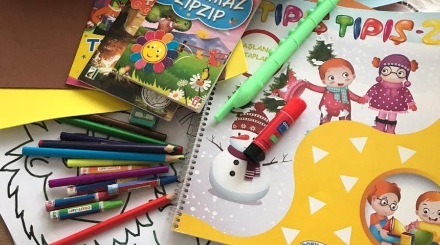 &Ccedil;ocuklara &lsquo;Kucak dolusu&rsquo; moral