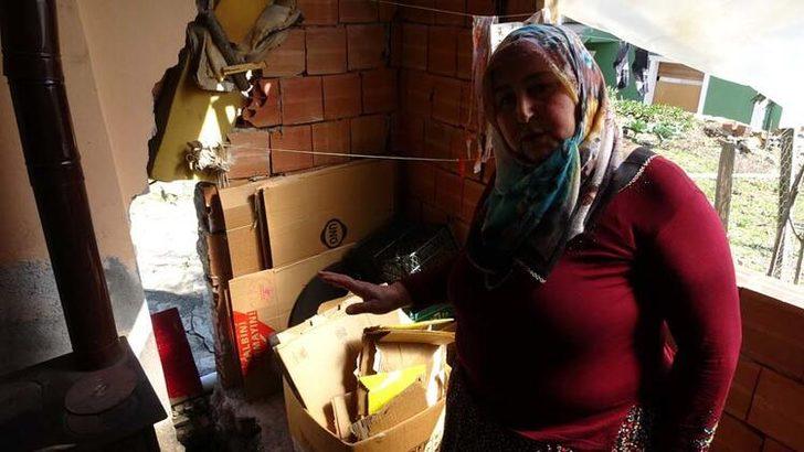 Heyelan mahalleyi paramparça etti! Evlerin içinden yarıklar geçiyor G3