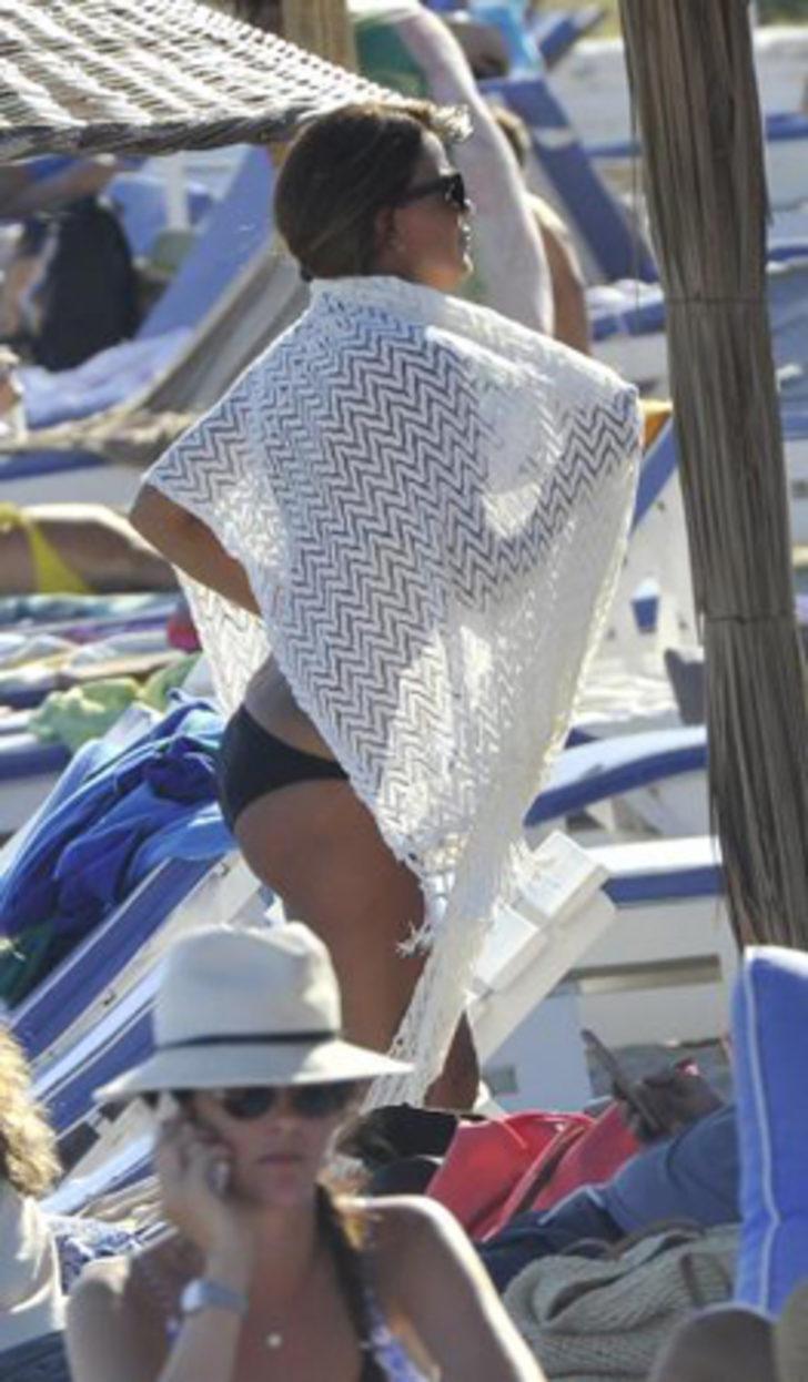 Özlem Yıldız havludan vazgeçti G4