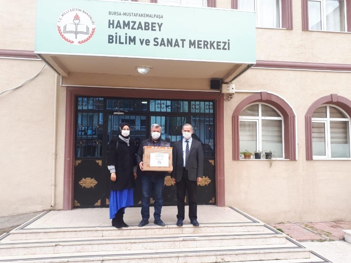 Bursa&rsquo;dan sağlık &ccedil;alışanlarına 3D yazıcı ile y&uuml;z koruma siperi &uuml;retildi