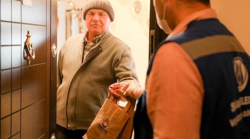 Sincan Belediyesinden 65 yaş &uuml;st&uuml; vatandaşlara 30 bin hijyen paketi