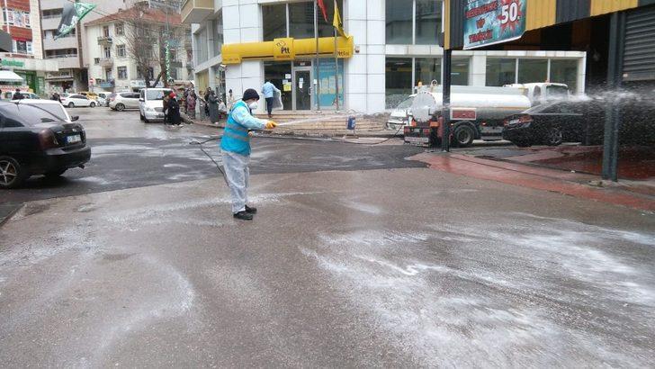 İzmit sokakları dezenfekte ediliyor G4