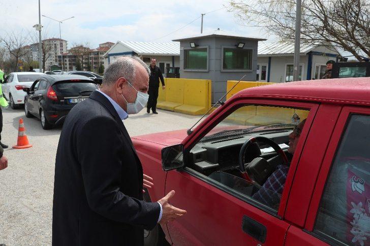 Kontrol noktalarını Vali kendisi denetledi G2