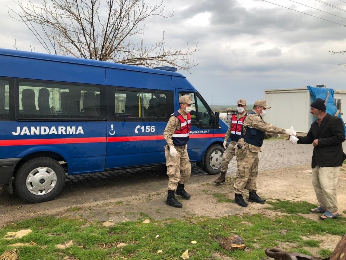 Samsat vefa sosyal destek grubu &ccedil;alışmalarına devam ediyor