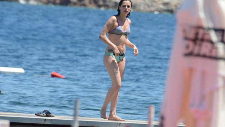 Özge Özpirinçci sevgilisiyle tatilde G2