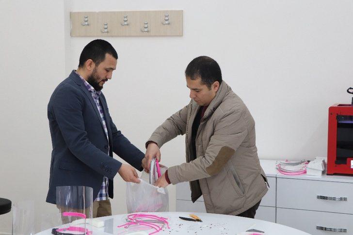 MŞÜ’den sağlık çalışanlarına siperlik desteği G3