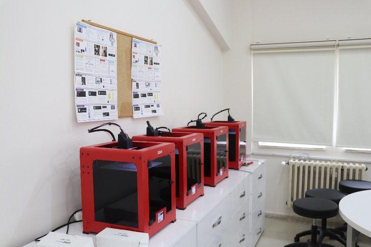 MŞÜ’den sağlık çalışanlarına siperlik desteği G4