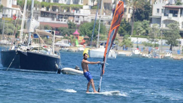 Özge Özpirinçci sevgilisiyle tatilde G3