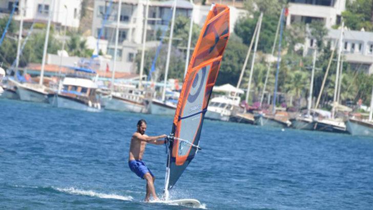 Özge Özpirinçci sevgilisiyle tatilde G4