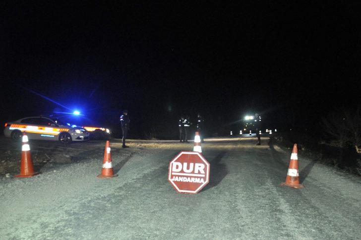 Koronavirüs testleri pozitif çıkmıştı! Cenaze törenine katıldıkları ortaya çıktı G2