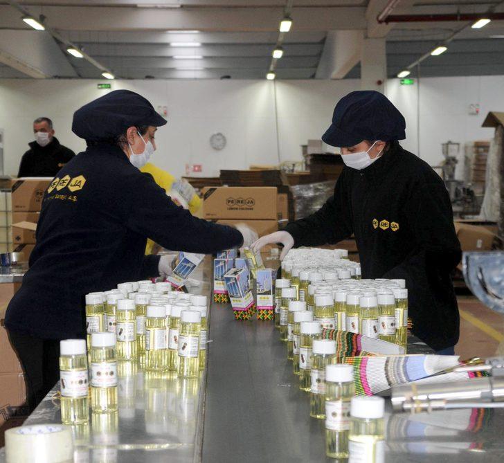 65 yaş ve üstüne dağıtılacak kolonyalar teslim ediliyor G4