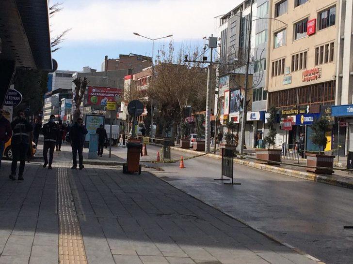 Van'da korkutan anlar! Hemen sokağa çıktılar G5