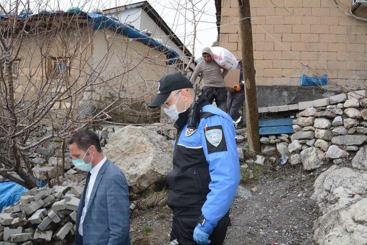 Hakkarili iş adamlarından örnek davranış G3