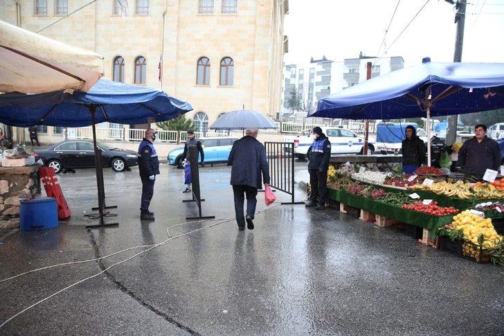 Nilüfer’de pazarlara girişler kontrol altında G5