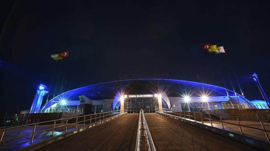 Konya Bilim Merkezi otizm farkındalığı i&ccedil;in mavi ışıkla aydınlatıldı