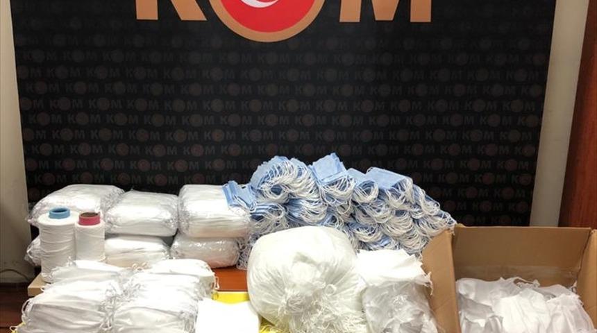 Sinop'ta 3 bin 400 standart dışı maske ele ge&ccedil;irildi